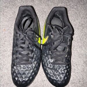 Nike Kids Black and Neon Yellow cleat Sneakers